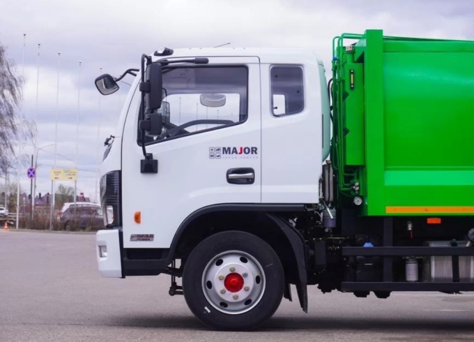 Мусоровоз DongFeng C120L