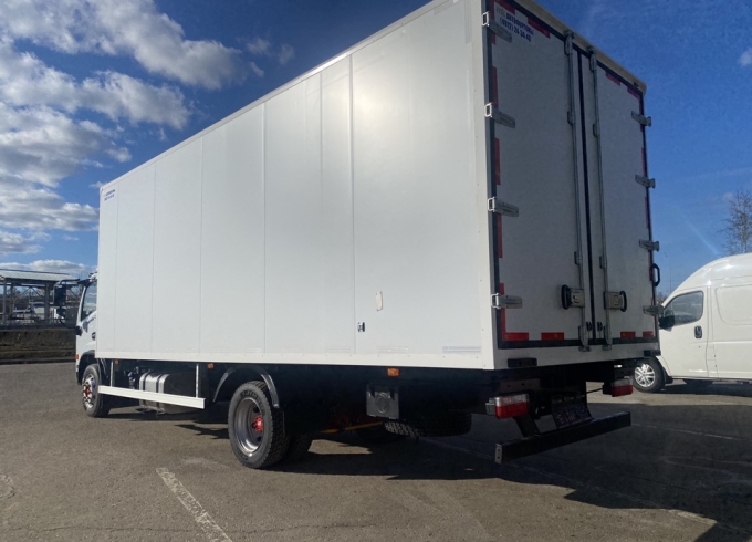 DONGFENG C120N изотермический фургон 16 палет
