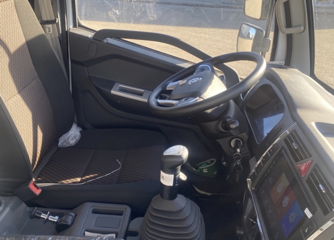 Изотермический фургон DONGFENG C120N
