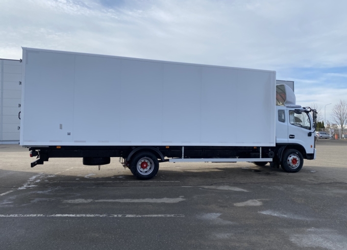 DONGFENG C120 изотермический фургон 18 палет